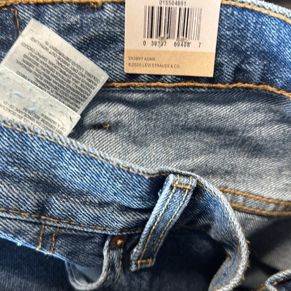 LEVI MEN'S BIG & TALL 550 RELAXED FIT JEANS  46 X 34 - Picture 10 of 10